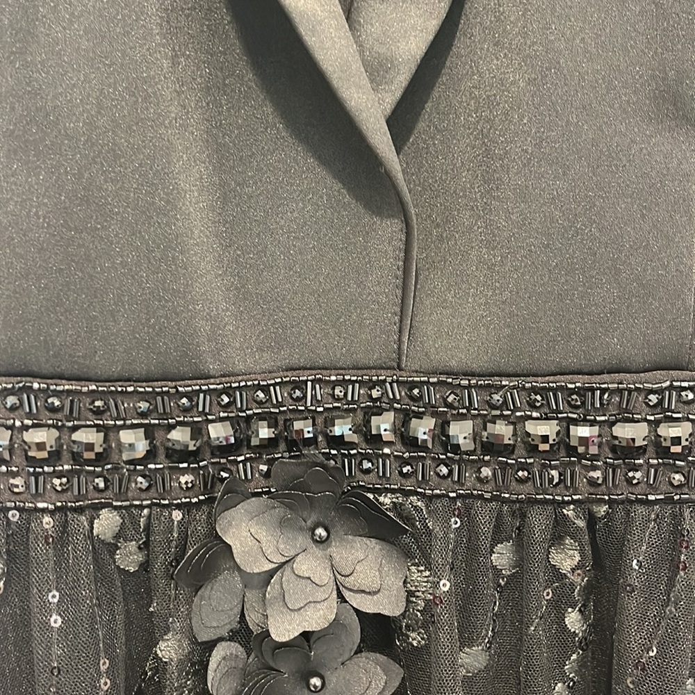 TUXEDO INSPIRED FLORAL EMBROIDERED GOWN - Picture 12 of 12